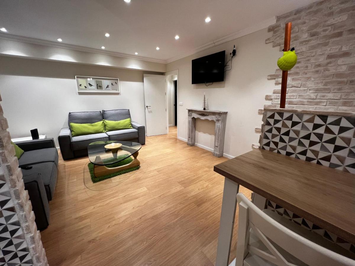 Rentxacobeo Apartamento Sarria Exterior foto